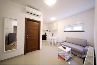 016 2018 208 Zadar house with pool for sale