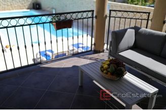 016 2018 208 Zadar house with pool for sale