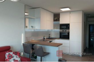 012 5154 30 Ciovo apartment with sea view for sale