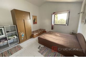 015 2036 51 Omis house near the sea for sale