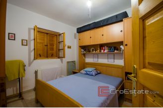 12 2013 139 Brac house 2nd row sea view for sale1