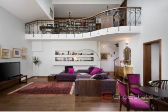 020 5156 30 Trogir Property with panoramic sea view for sale