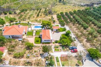 020 5156 30 Trogir Property with panoramic sea view for sale