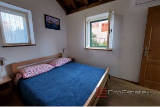 014 2029 47 Sibenik stone house in the center for sale