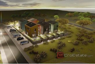 015 1015 01 Porec house in row for sale