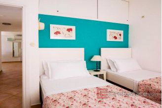 016 2021 321 Rogoznica House in the first row to the sea for sale