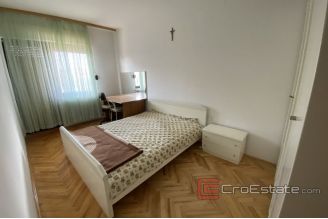 012 2031 61 Vodice house for sell