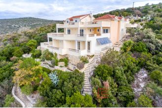 009 5170 30 island solta apartment house for sale