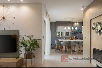 020 2021 322 Primosten luxury villa with sea view for sale1