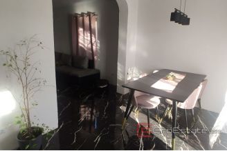 009 2040 34 Marina family house for sale