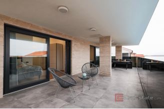 009 2043 49 island Vir modern villa with pool for sale