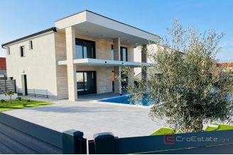 009 2043 49 island Vir modern villa with pool for sale