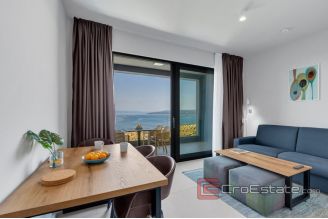 020 5174 30 Makarska property with pool and sea view for sale