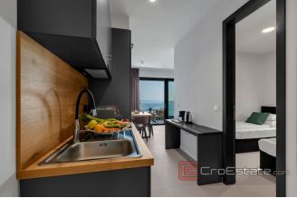 020 5174 30 Makarska property with pool and sea view for sale