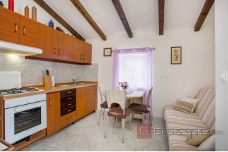 011 5176 30 Rogoznica house near the sea for sale