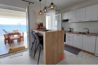 018 2029 49 near omis seafront house for sale