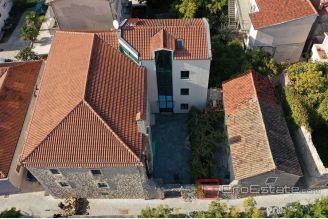 011 5182 30 Sibenik Hotel first row to the sea for sale