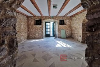 011 5182 30 Sibenik Hotel first row to the sea for sale