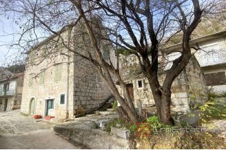 014 2043 51 omis stone house with sea view for sale