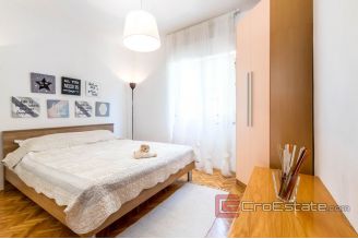 018 2018 212 Omis house with sea view for sale