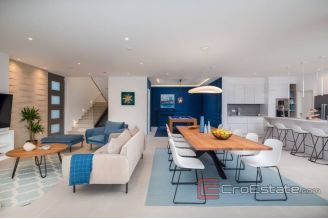 015 2026 96 Brac Villa in first row to the sea for sale