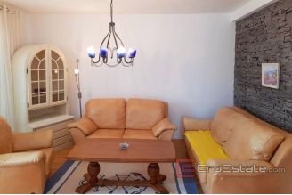 014 2031 66 sibenik house second row from sea for sale