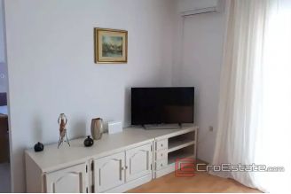 014 2031 66 sibenik house second row from sea for sale