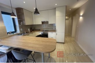 2036 55 012 Split two bedroom apartment for rent