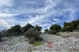 004 2030 42 Primosten building land for sale