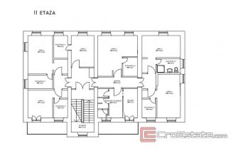 017 5191 30 Trogir hotel first row to the sea for sale