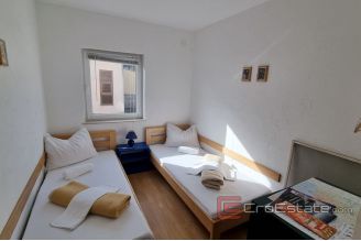 012 5195 30 Vodice apartment house for sale