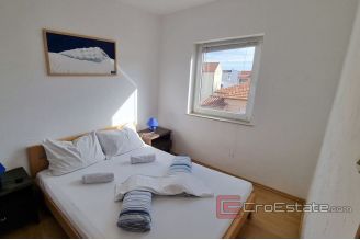 012 5195 30 Vodice apartment house for sale