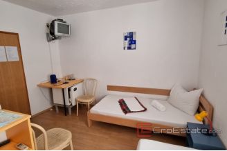 012 5195 30 Vodice apartment house for sale
