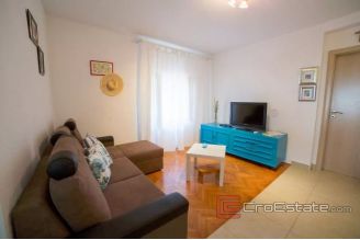 011 2037 36 island brac apartment house with panoramic sea view for sale