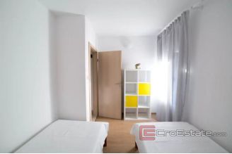 011 2037 36 island brac apartment house with panoramic sea view for sale