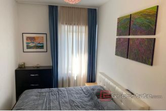 010 2018 215 split bacvice three bedroom apartment for sale