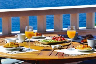 019 2021 326 Rogoznica apartment villa near the sea for sale