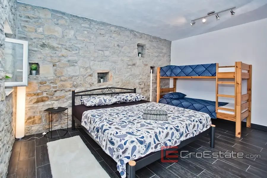 013 5199 30 Split area stone house with pool for sale 013 5199 30 Split area stone house with pool for sale