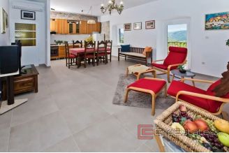 017 5199 30 Split area stone house with pool for sale 017 5199 30 Split area stone house with pool for sale