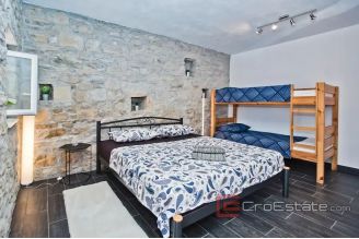 017 5199 30 Split area stone house with pool for sale 017 5199 30 Split area stone house with pool for sale