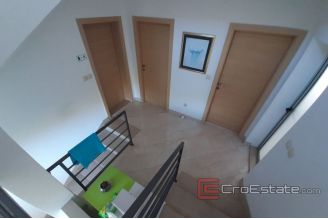 016 2016 533 Ploce Detached holiday home for sale