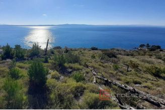007 2041 48 near makarska land with panoramic sea view for sale