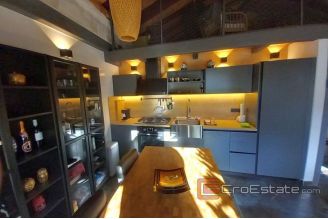 013 2031 68 Kastela Stone house for sale