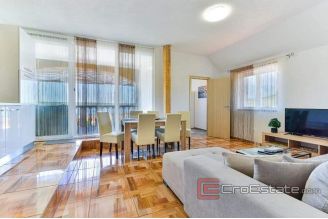 017 2030 18 near zadar house with sea view for sale