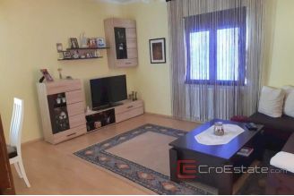 017 2030 18 near zadar house with sea view for sale