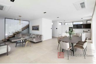 020 2021 328 Zadar villa with pool for sale