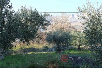 006 2031 70 Kastela Building land with a sea view for sale