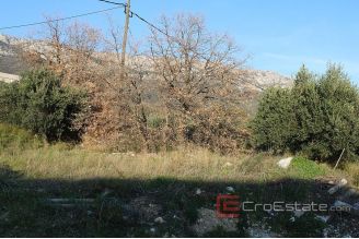 006 2031 70 Kastela Building land with a sea view for sale
