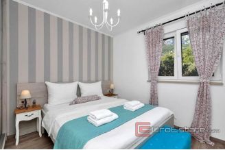 012 2030 45 Makarska apartment with two rooms for sale