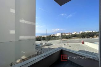 012 2030 45 Makarska apartment with two rooms for sale